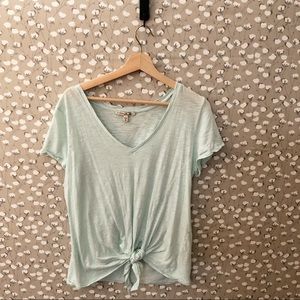 Mint green tied lounging top. Size large